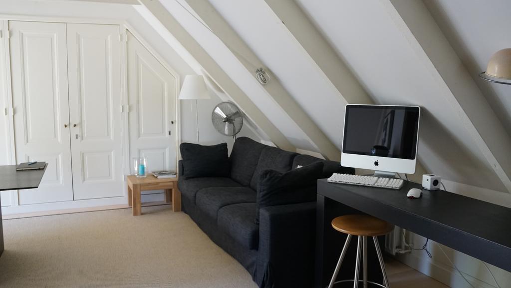 Room One-Twenty-One Naarden Extérieur photo