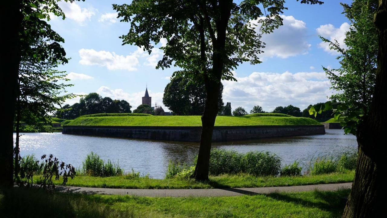 Room One-Twenty-One Naarden Extérieur photo